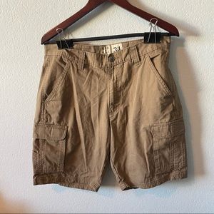 2 Cargo shorts